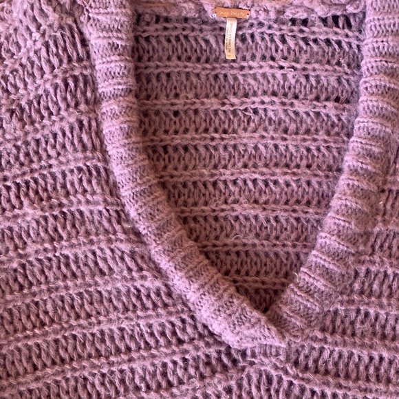 Free People Lavender Batwing Short Sleeve Hooded Loose Knit Wool Sweater - Picture 7 of 7